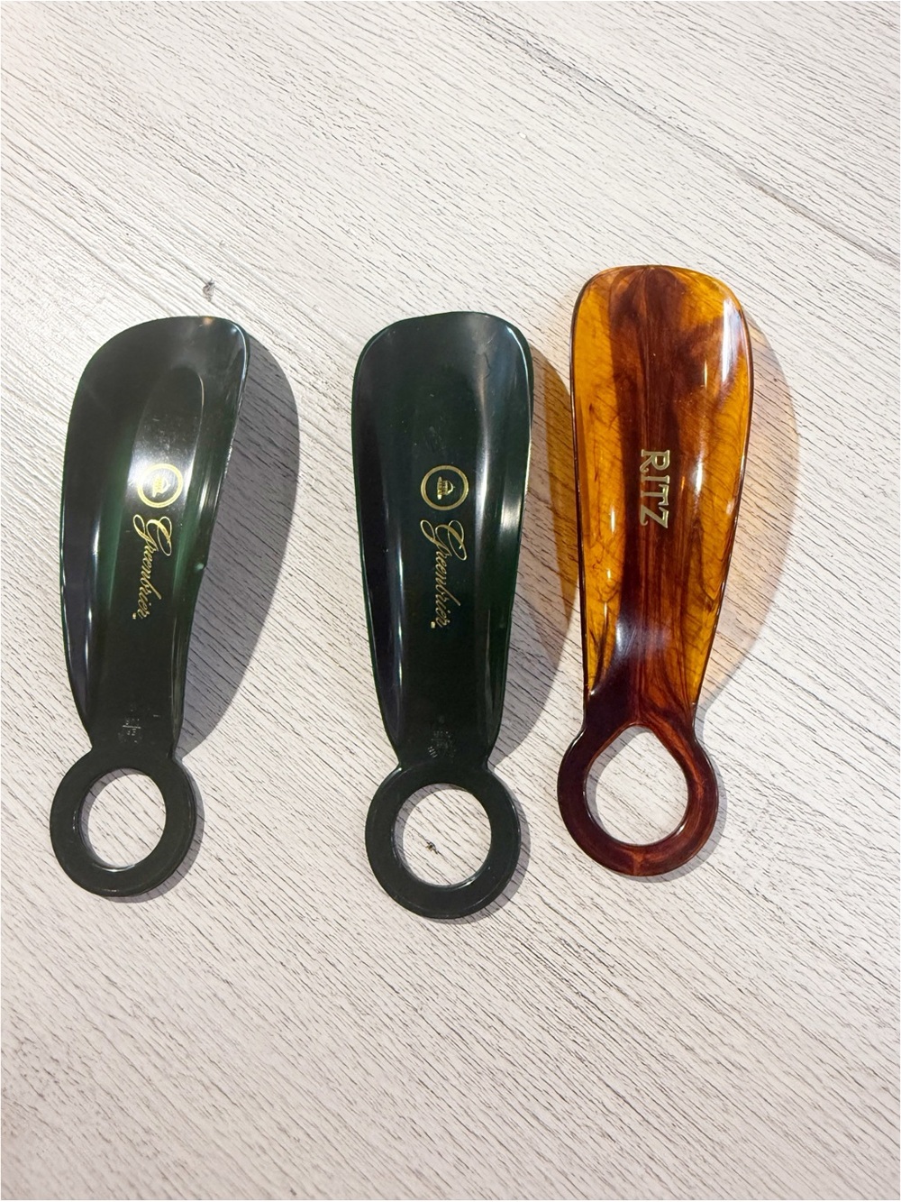 Vintage Set Of 3 RITZ GREENBRIER Shoehorns Plastic Shoe Horn Made In USA